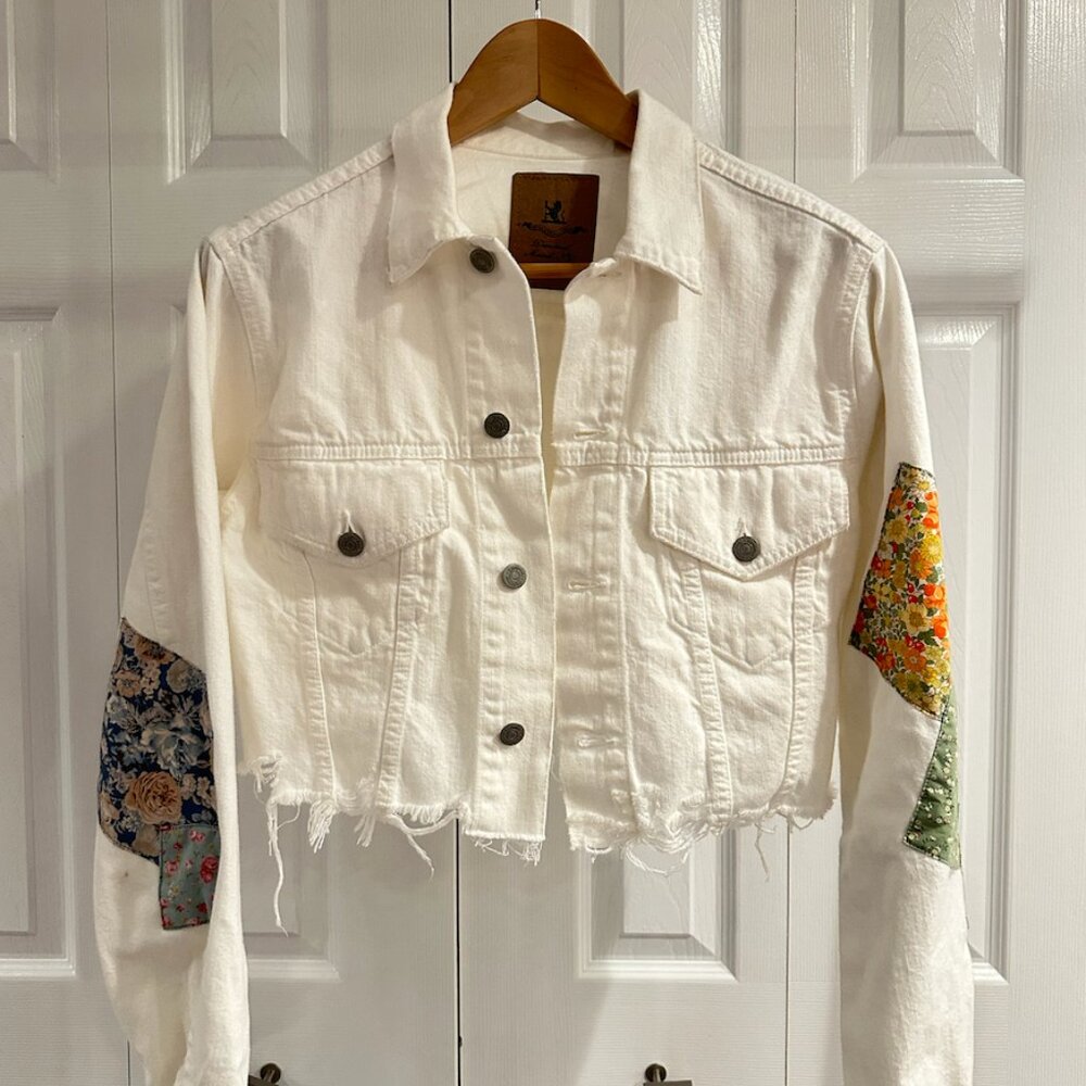 Denimist x Free People Small Women's White Cropped Denim Agnes Trucker Jacket